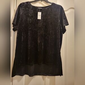 Lane Bryant Black soft velour top size 22/24
